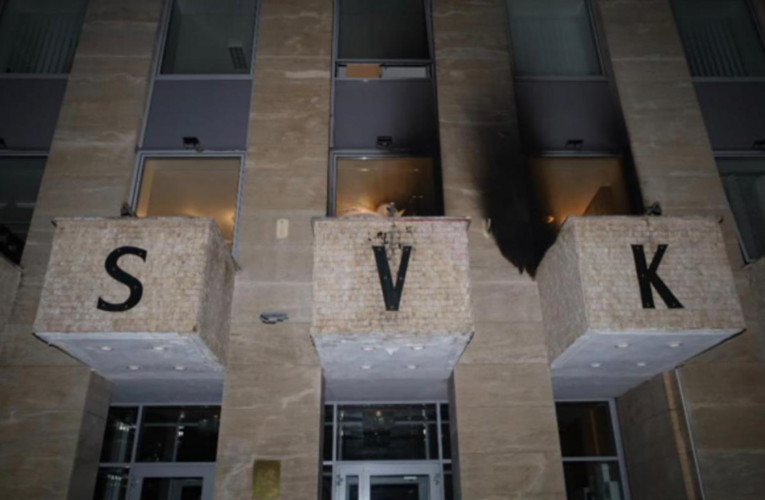 У Празі затримали іноземця за напад на Російський дім