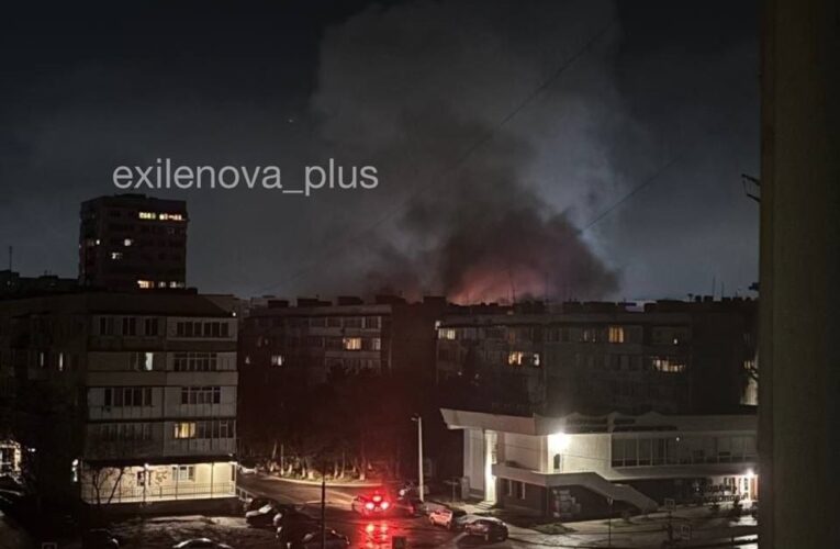 У Севастополі стався вибух у п’ятиповерхівці: палає три поверхи