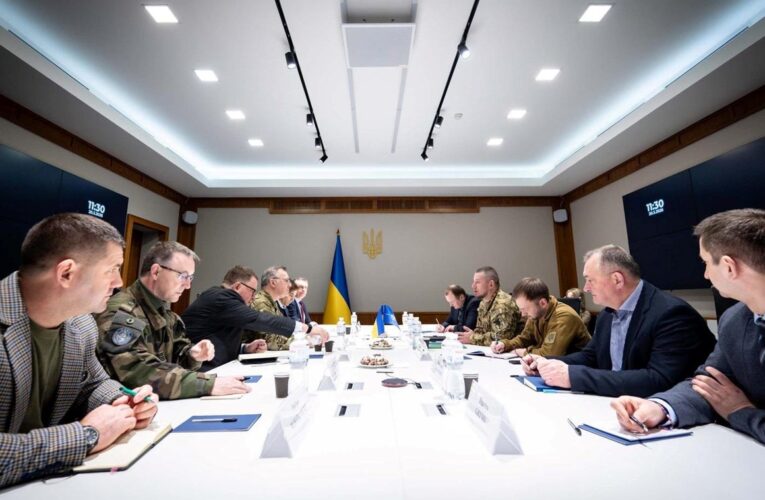 Україну відвідала делегація НАТО високого рівня