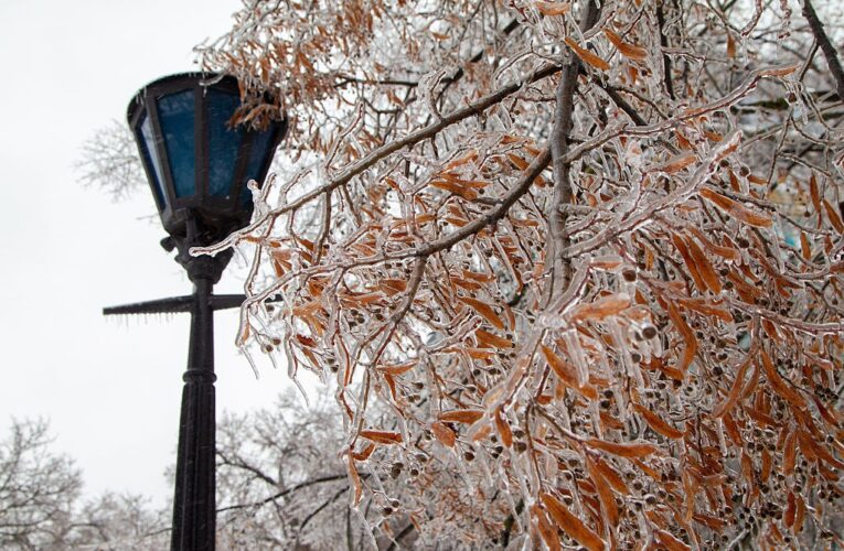Укренерго підтвердило відключення на середу