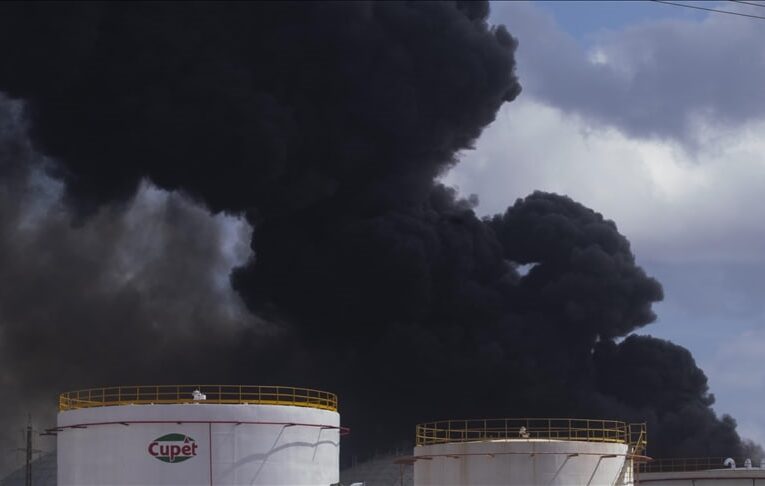 В аеропорту Кувейту дрони влучили в резервуар із пальним