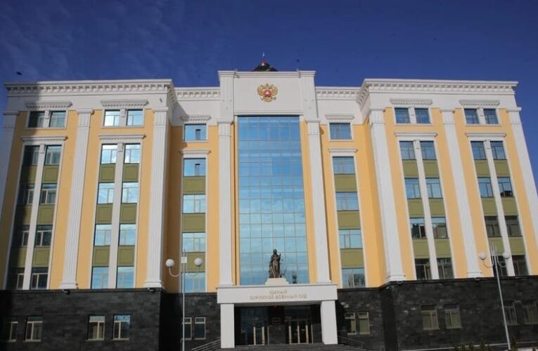 В РФ засудили баристу за спробу отруїти військових очисником