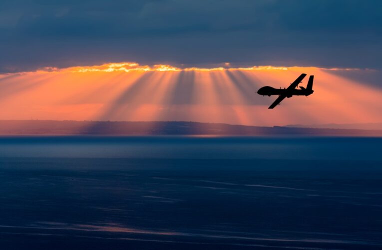 В Росії повідомили про серію вибухів внаслідок атаки дронів