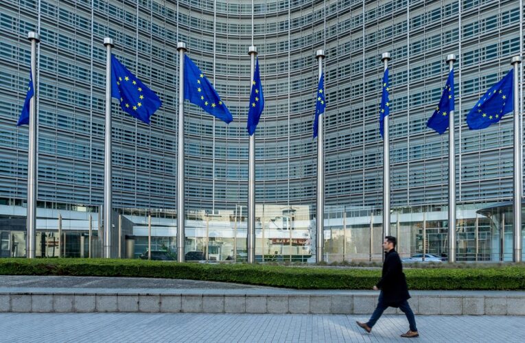 ЄК передала Раді список законів, що дозволять Києву отримати фіндопомогу