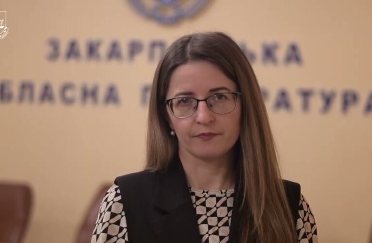 У Мукачеві судитимуть шахрая, який за 1,2 млн грн пообіцяв пенсіонерам “лікування за кордоном”