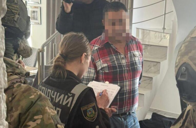 Замовив вбивство тещі та повірив у її смерть: киянин отримав підозру