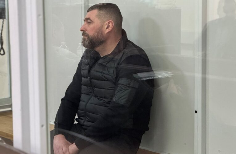 Зеленський звільнив керівника СБУ Житомирщини, затриманого на хабарі