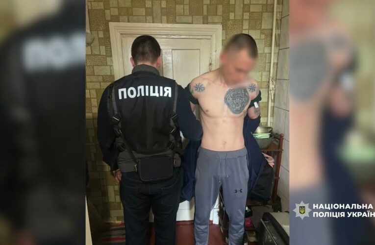 Нацполіція затримала учасників організованої групи, які вимагали «борги» та вчиняли підпали