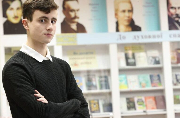 18-річний поет із Сімферополя став лауреатом міжнародної премії