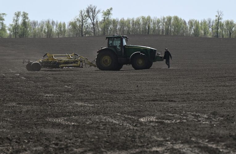 Аграрії України прискорили темпи весняної сівби