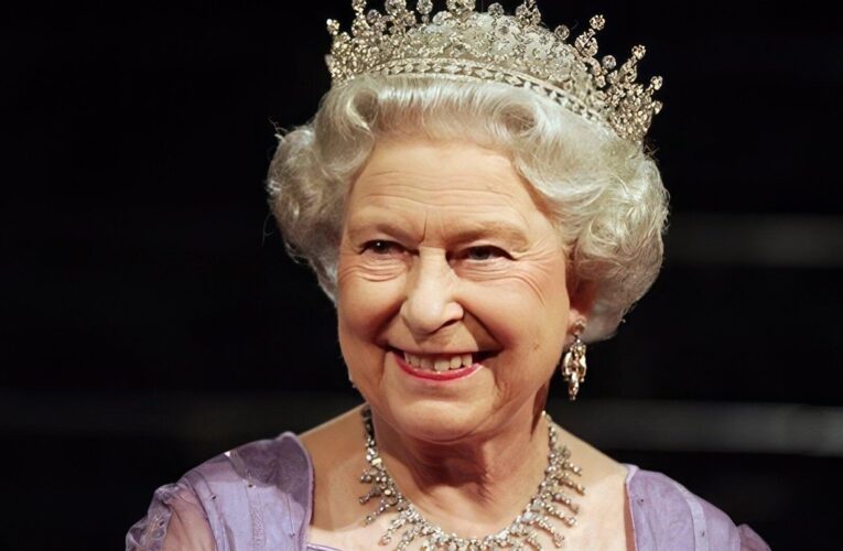 Британська родина опублікувала клятву Єлизавети II, яку вона дала у 21 рік