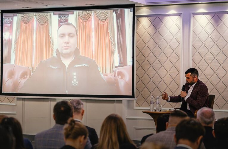 Буданов закликав виробників зброї скористатися вікном можливостей