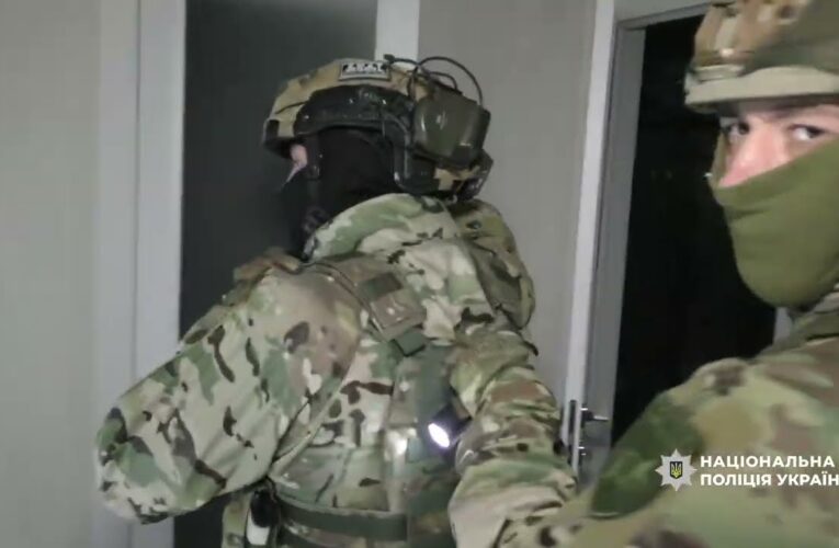 Нацполіція викрила учасників злочинної спільноти «Хімпром»