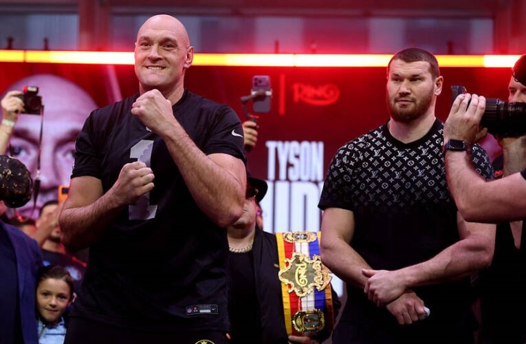 Ф&rsquo;юрі зробив жорстку заяву про бій з Махмудовим