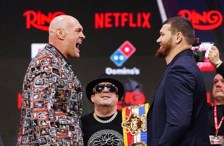 Ф’юрі та Махмудов зійшлися в битві поглядів