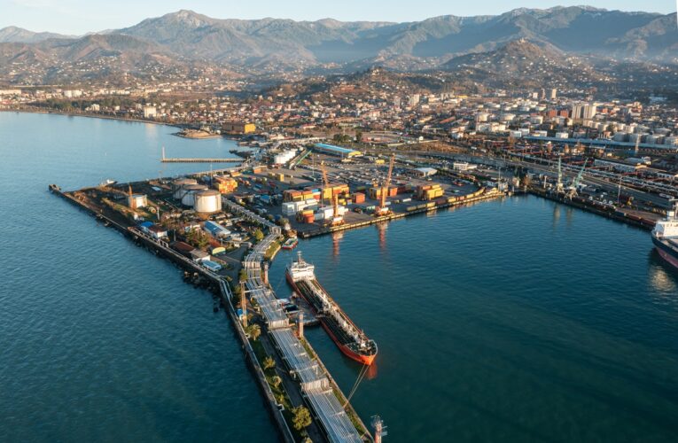 Грузія рекордно наростила закупілю російської нафти