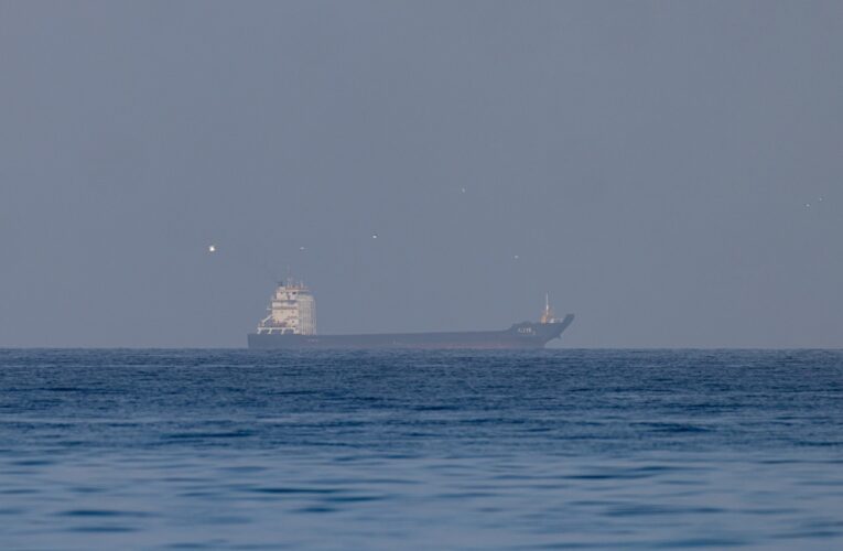 Іран і США говорять про мир. Питання Ормуза