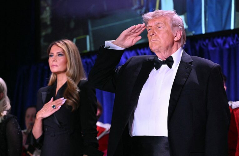 Київ відреагував на стрілянину на вечорі Трампа