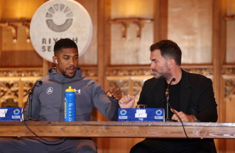 Команда Джошуа планує проміжний поєдинок перед Ф&rsquo;юрі