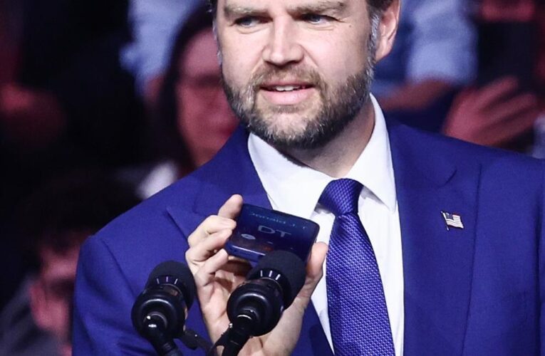 “Люблю Віктора”: Трамп телефоном підтримав Орбана