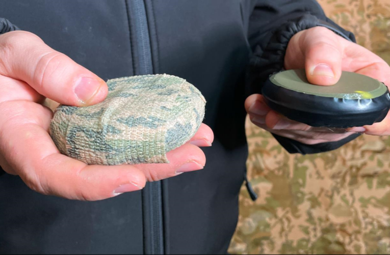 На Херсонщині поліцейський підірвався на “прянику”