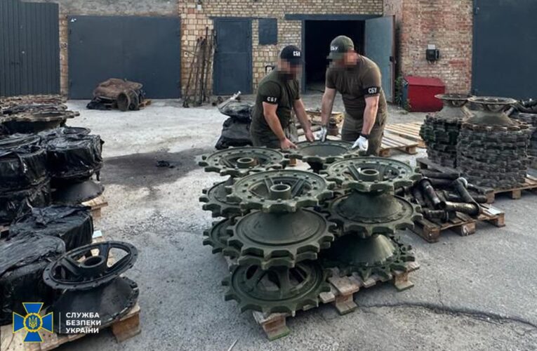 На потреби ЗСУ передали вилучені запчастини для бронетехніки на 20 млн