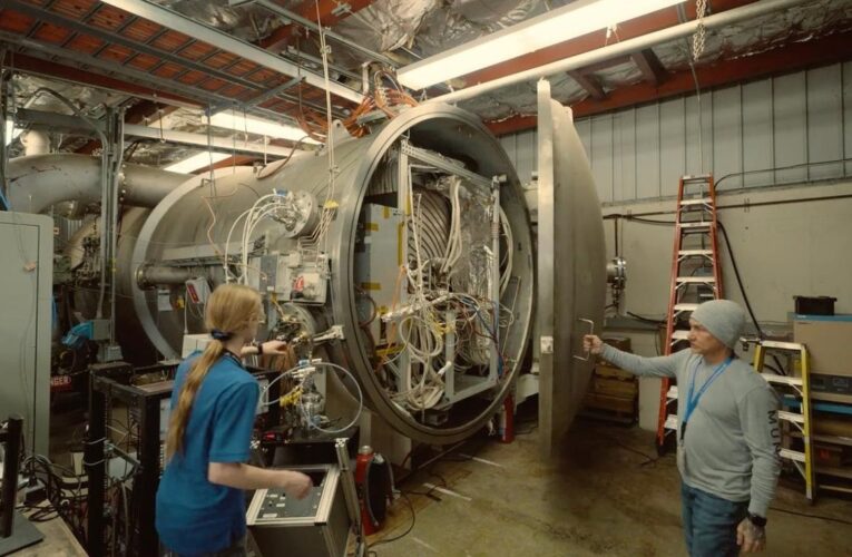 NASA випробувала космічний двигун для польоту на Марс