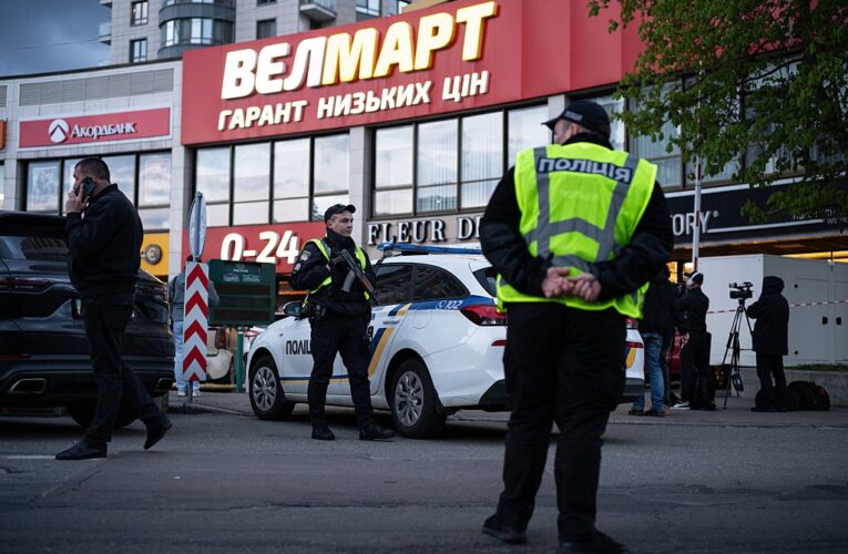 Поліція втекла. Підозри після теракта в Києві