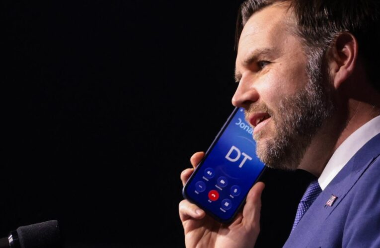 Представники США заперечили втручання Трампа й Венса в угорські вибори