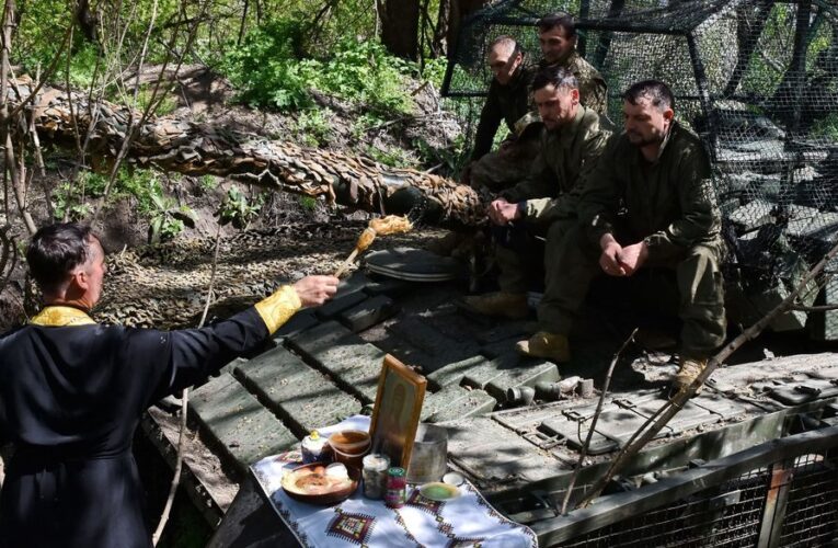 Режим тиші на Великдень: чи будуть на свято припинені бойові дії