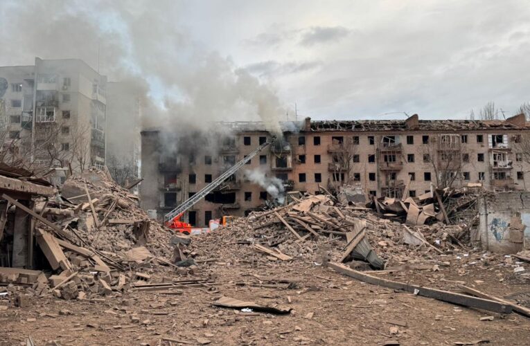 РФ  вдарила ФАБ-1500 по Словʼянську: зруйнована історична памʼятка