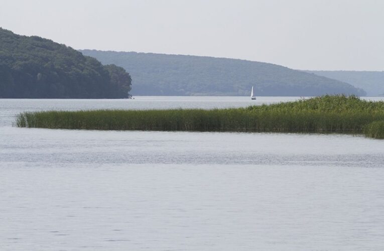 Росіяни вдарили КАБами по водосховищі на Харківщині