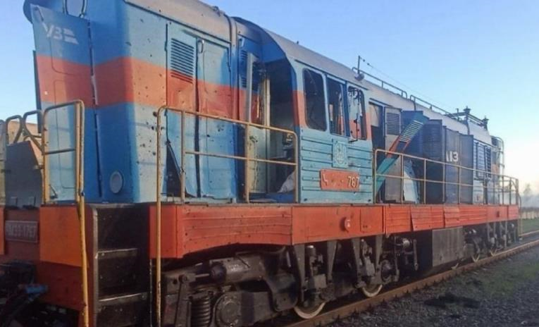 Росіяни вдарили по залізниці на Житомирщині, є жертва
