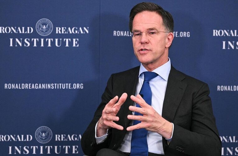 Рютте назвав чотири країни, що блокують вступ України в НАТО