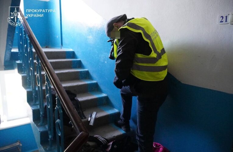 Школярці, яка поранила однокласницю, оголосили підозру