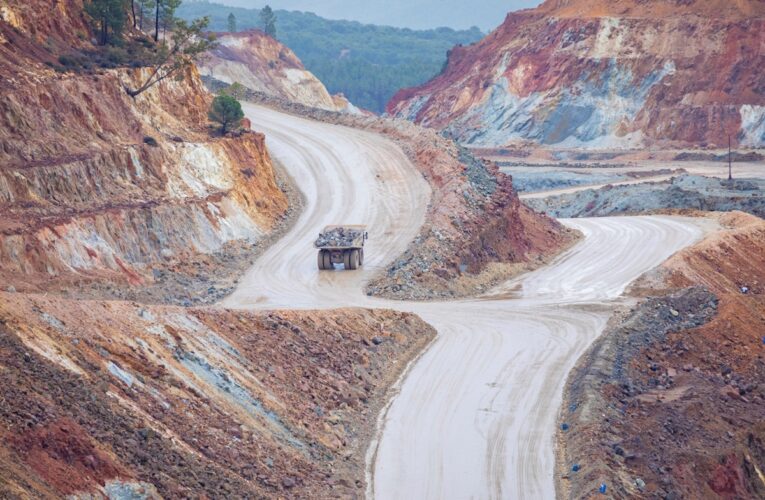 США та ЄС готують угоду щодо критично важливих мінералів