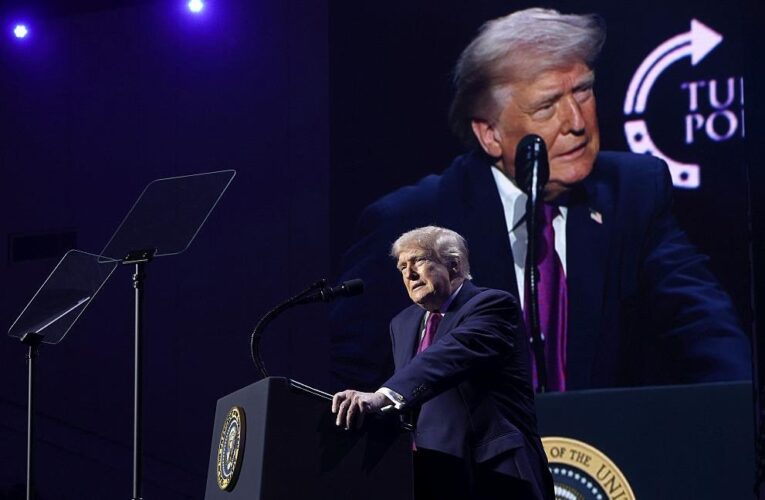 Трамп накинувся з новою критикою на НАТО