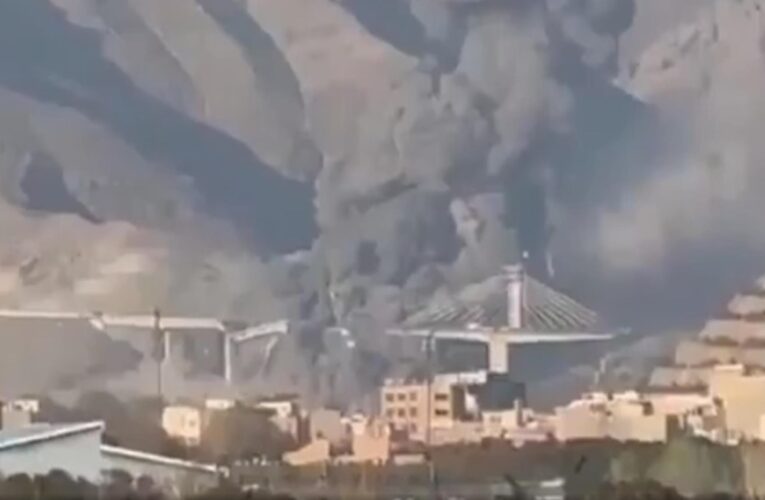 Трамп похвалився руйнуванням “найбільшого мосту в Ірані”