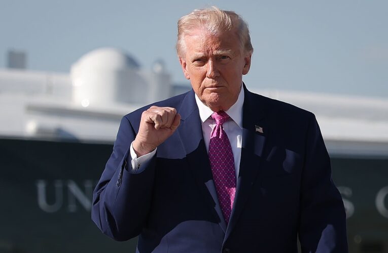 Трамп пригрозив заблокувати Ормузьку протоку