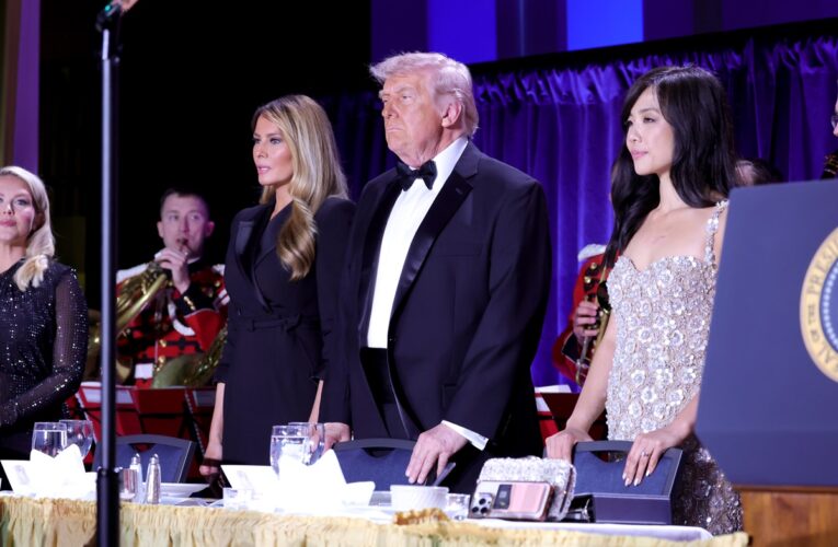 Трамп заявив, що сам загальмував свою евакуацію під час стрілянини