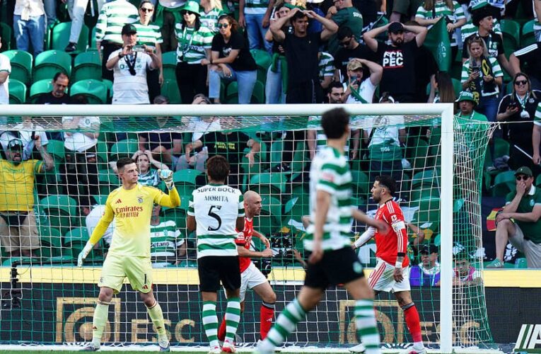 Трубін стає гравцем, який рятує Бенфіку від пенальті