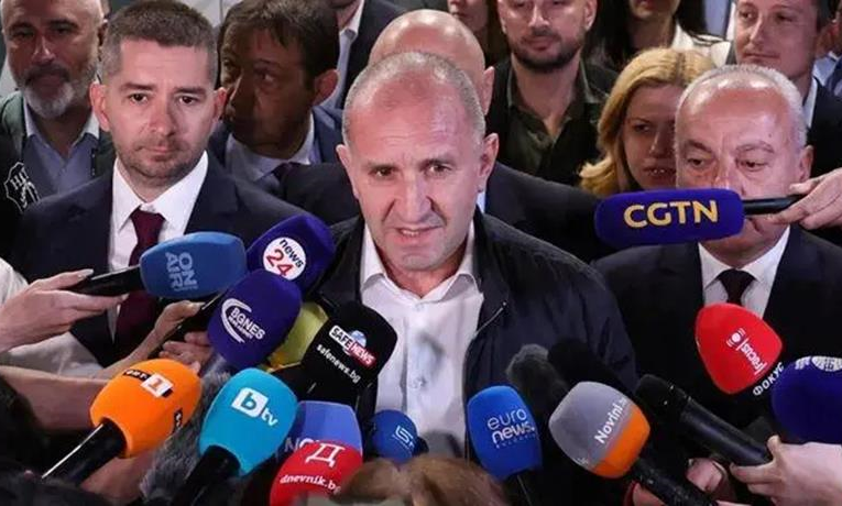 У Болгарії приходить до влади коаліція, яка симпатизує Кремлю