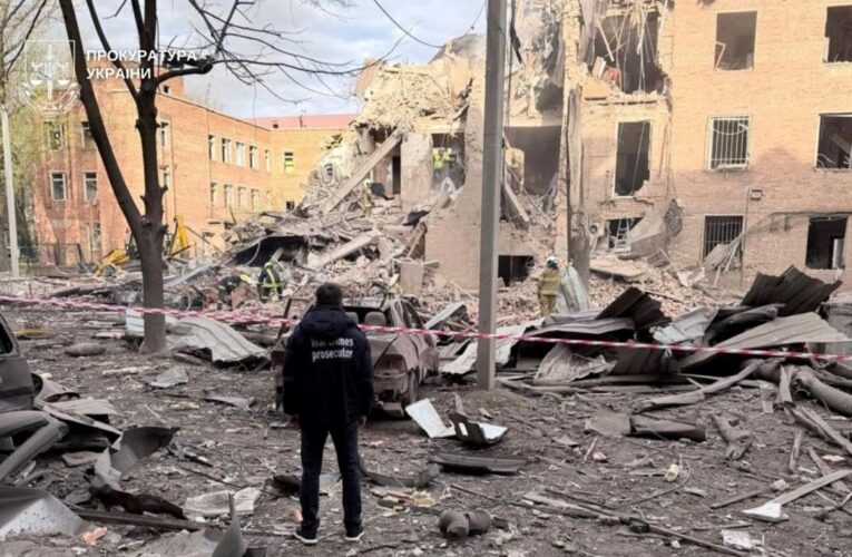 У Дніпрі знайшли загиблих під завалами