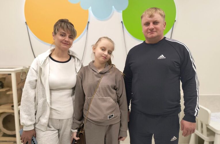 У Львові дівчинці пересадили нирку від батька та частину печінки від матері