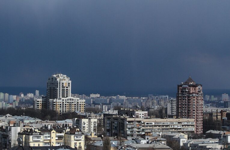 Укренерго повертає відключення на понеділок