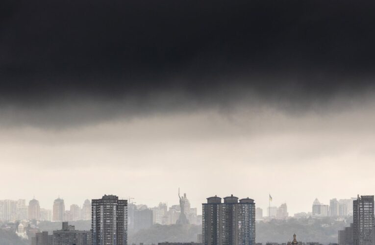 Укренерго збільшило обсяг відключень до кінця доби