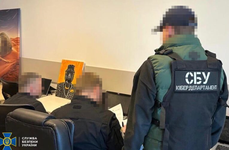 В Одесі викрили кол-центр, який щомісяця “заробляв” $100 тисяч