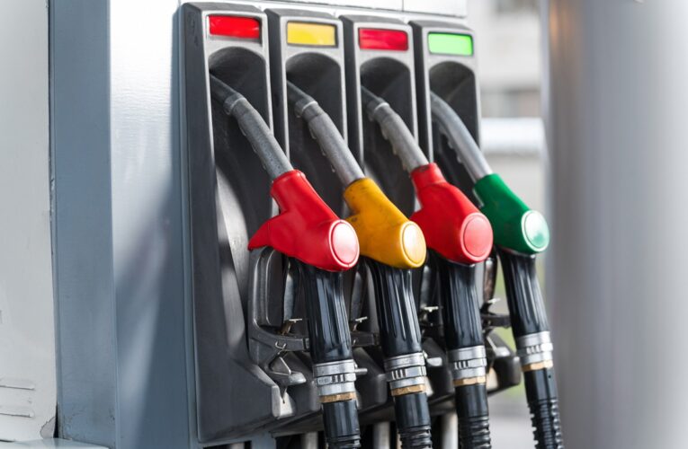 В Україні знизилися ціни на пальне