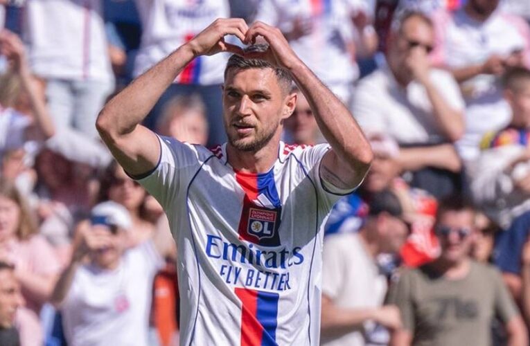 Яремчук двічі вклав Осер