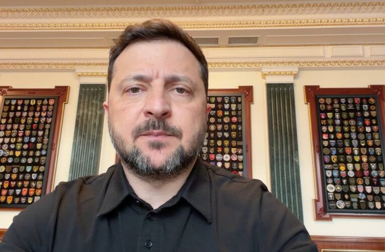 Звернення Володимира Зеленського наприкінці 1556-го дня війни
